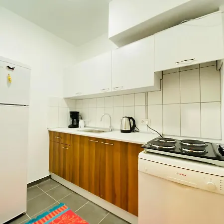 Apartment Flat W Backyard In Nisantasi Istanbul