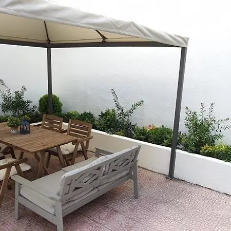 Flat W Backyard In Nisantasi Istanbul