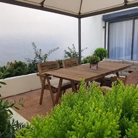 شقة Flat W Backyard In Nisantasi
